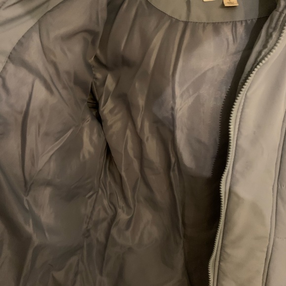 ❄️Women’s Gray Coat w/Fur Hood - Picture 5 of 5